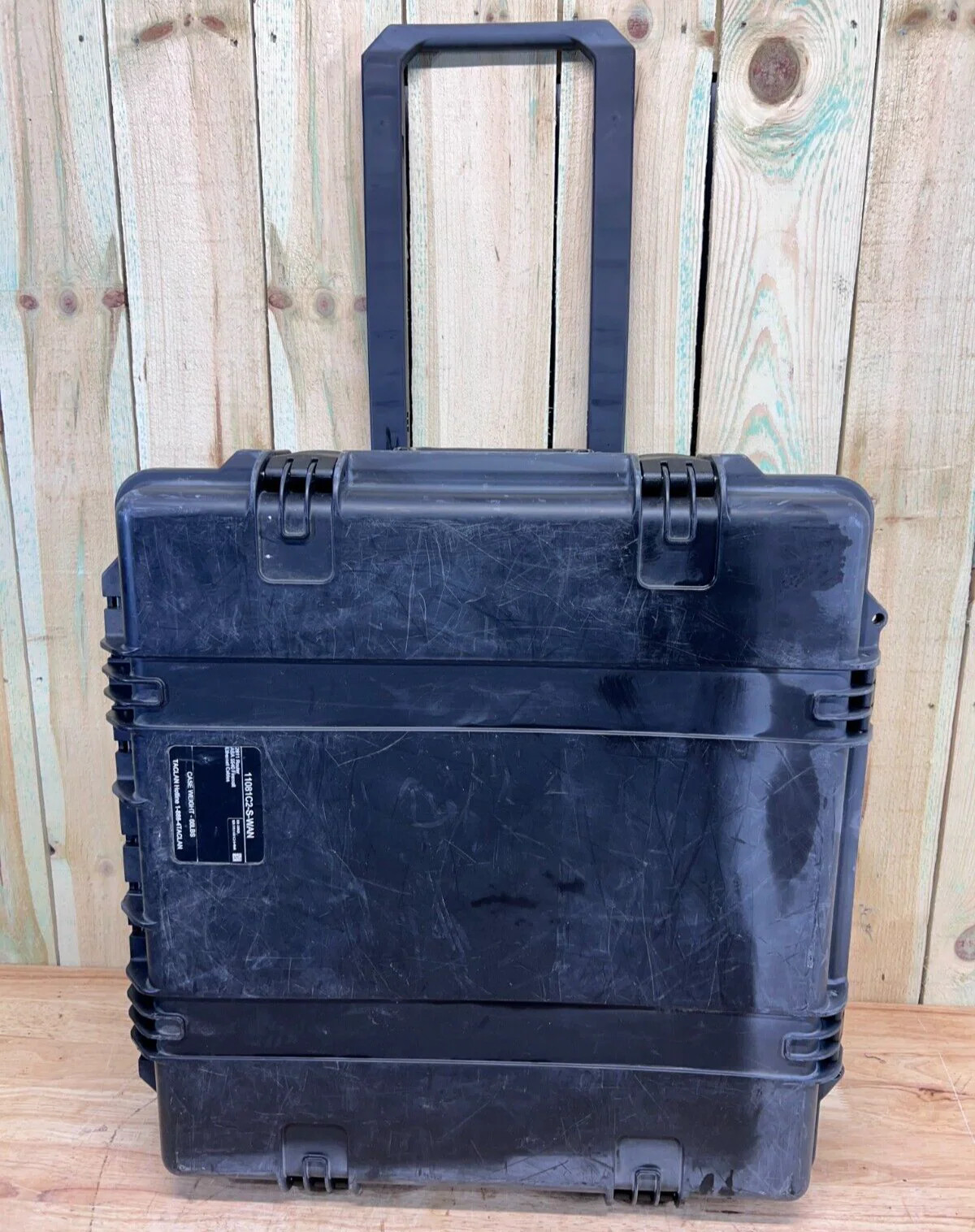 Pelican Storm IM2875 Black Used B/C Grade Waterproof Rolling Case