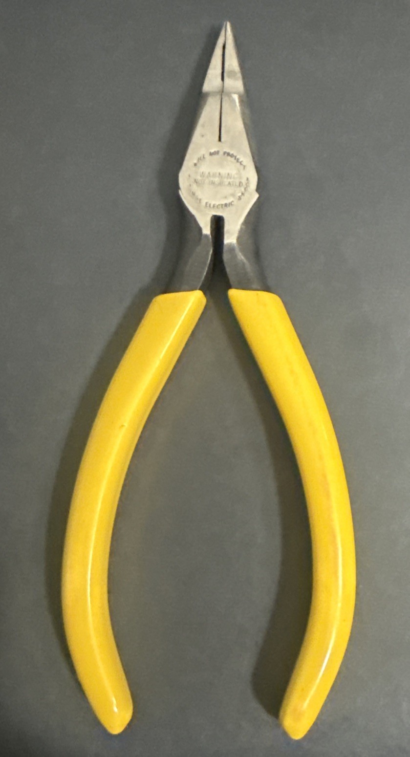 1994 VINTAGE KLEIN TOOLS SHORT NOSE PLIERS NEEDLE TELEPHONE WORK D2291 NOS USA