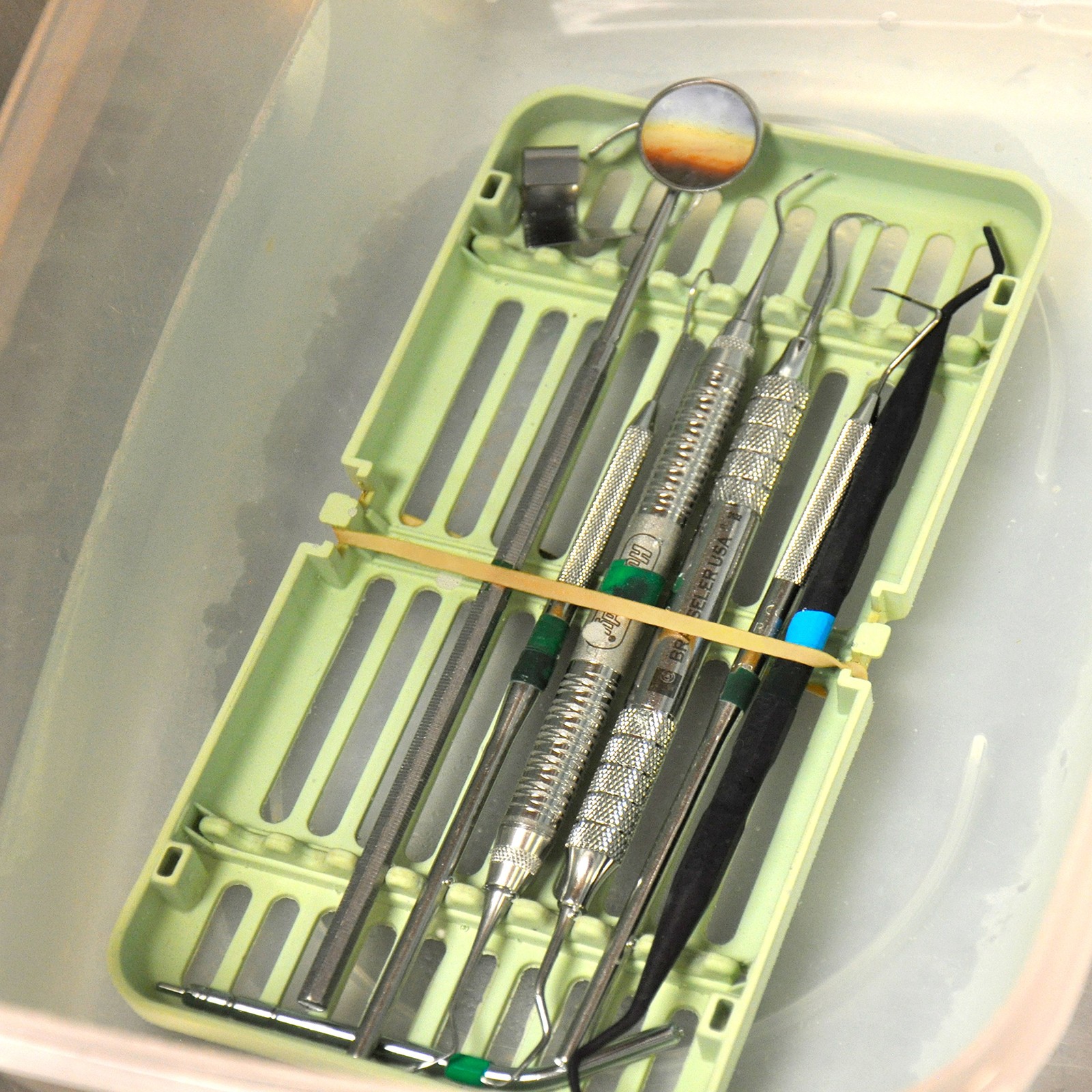 Rubber 26649 Advantage Rubber Bands Size #64, 1/4 lb Box Contains Approx. 80 ...