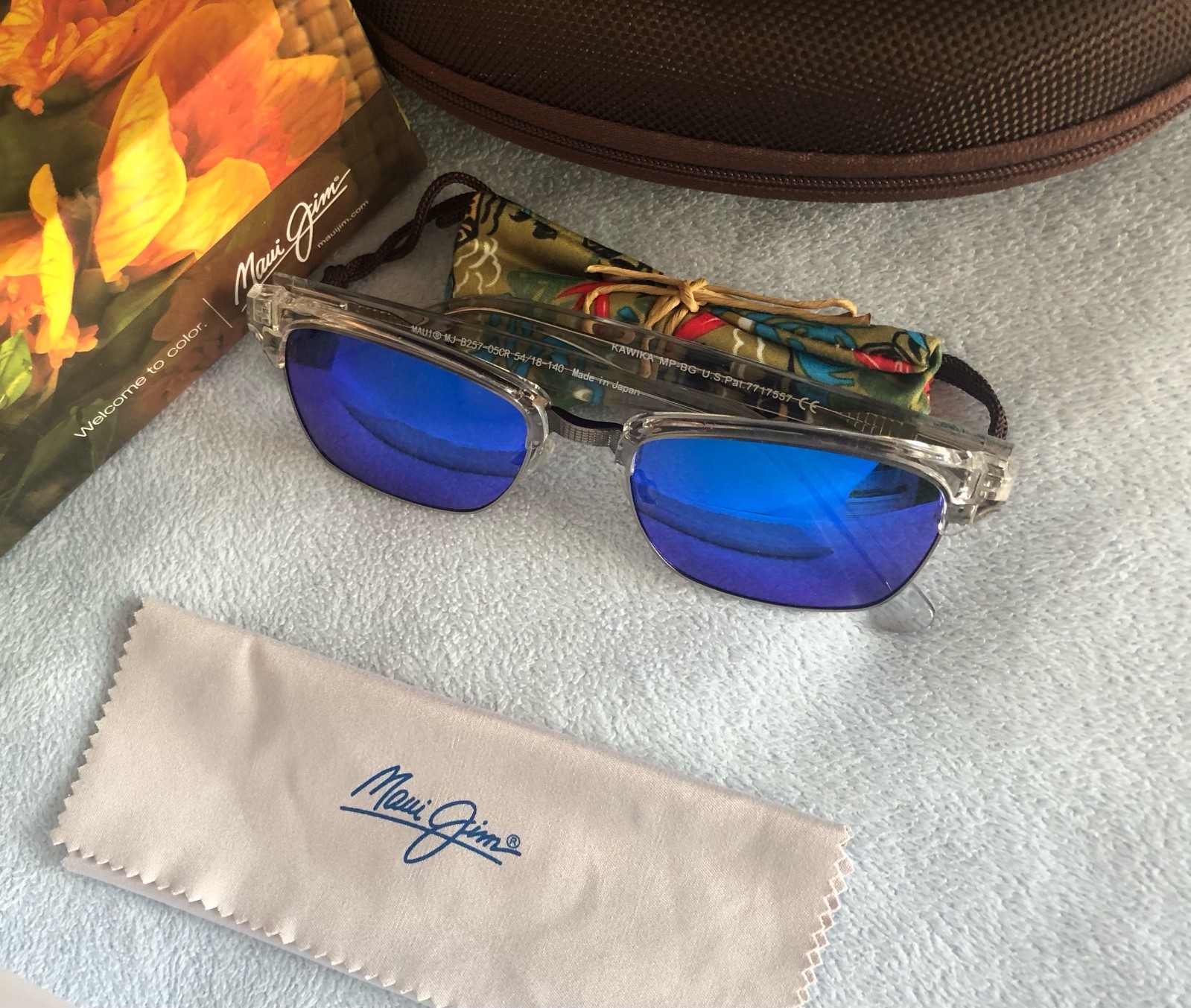 Maui Jim Kawika Polarized Sunglasses B257-05CR Crystal/Blue Hawaii Glass