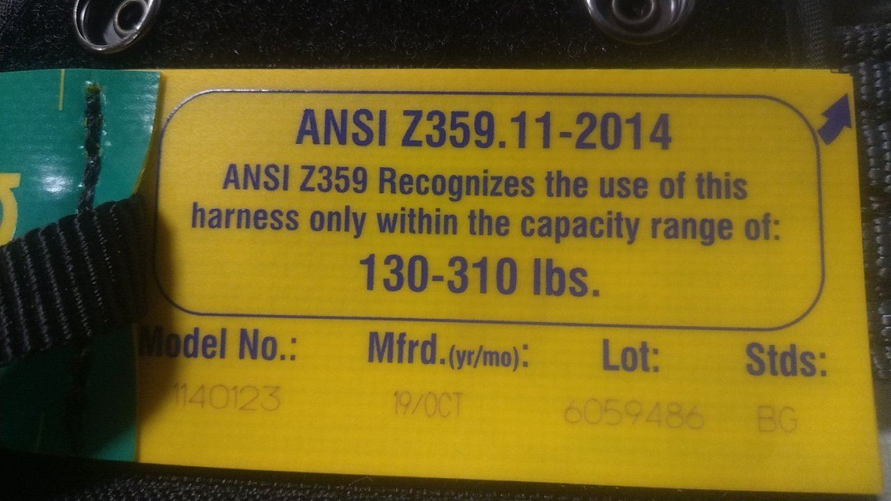 3M DBI-Sala 1140123 Size L 420 Lb Weight Cap Full Body Harness