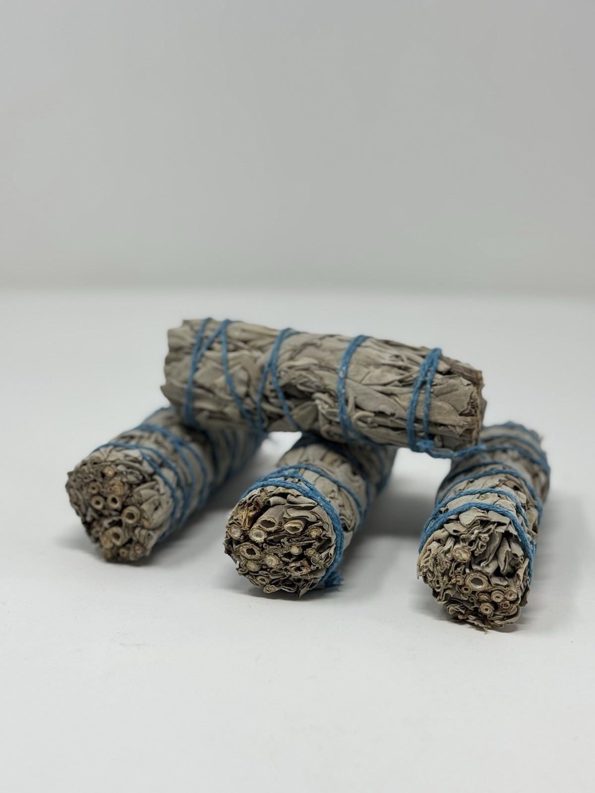 4 Pack White Sage 4” Smudge Stick For Cleansing, Smudging & Meditation