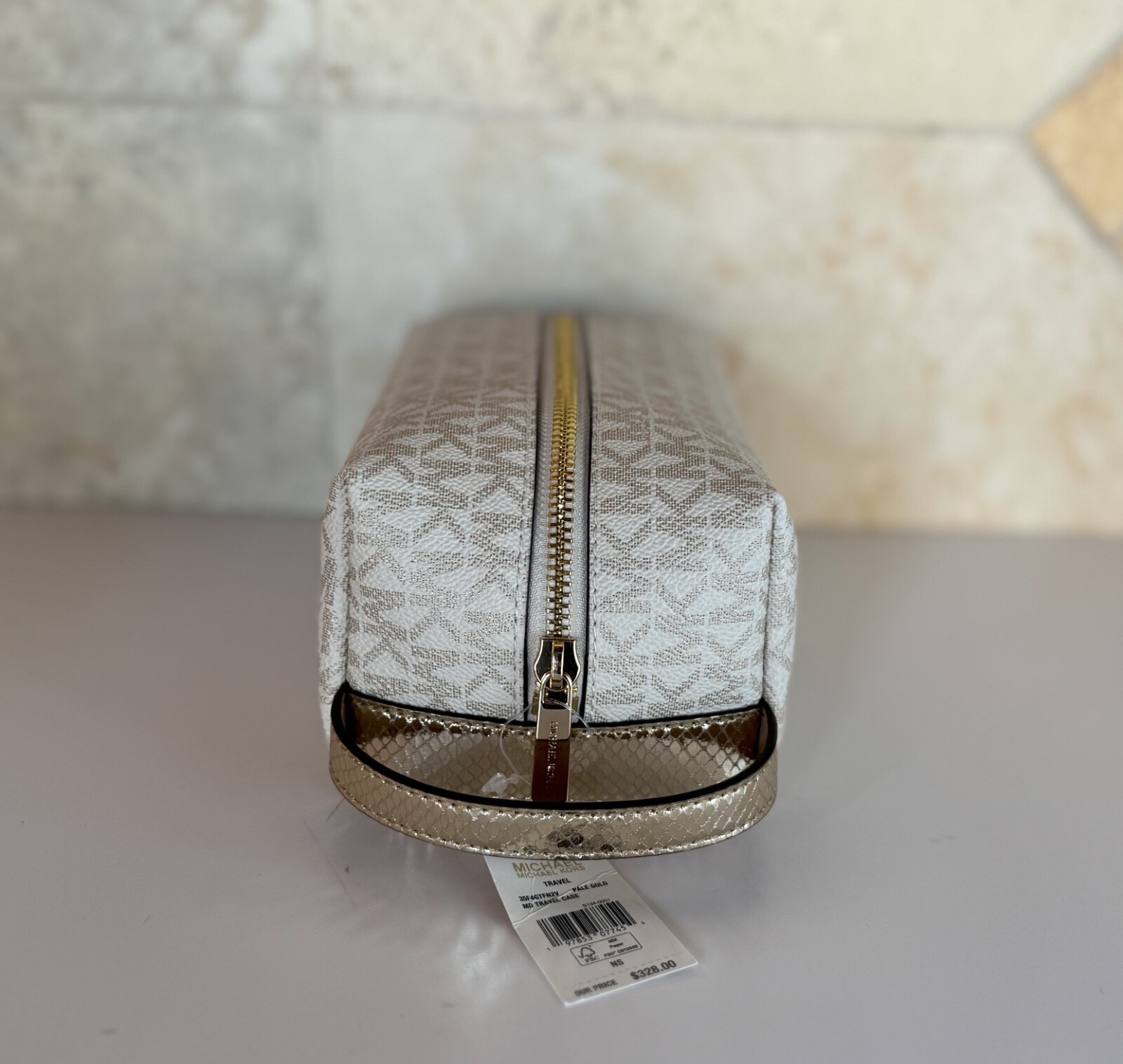 MICHAEL KORS JET SET TRAVEL MEDIUM TRAVEL COSMETIC CASE MK PALE GOLD MULTI