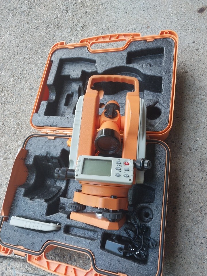 Laisai LS402 Digital Theodolite Survey Instrument