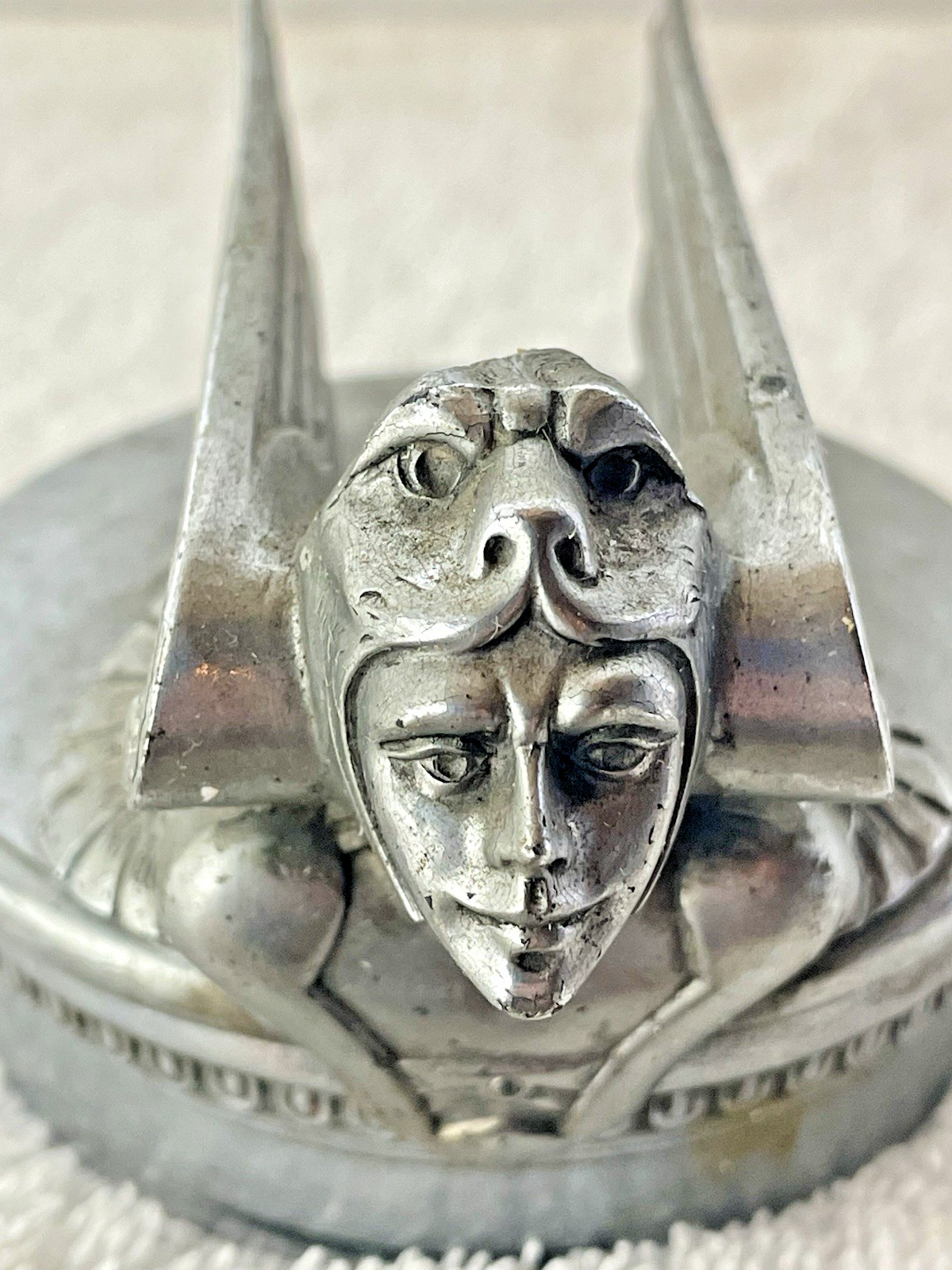 1929-1930 Chevrolet Winged Viking Aviator Radiator Cap Hood Ornament Art Deco