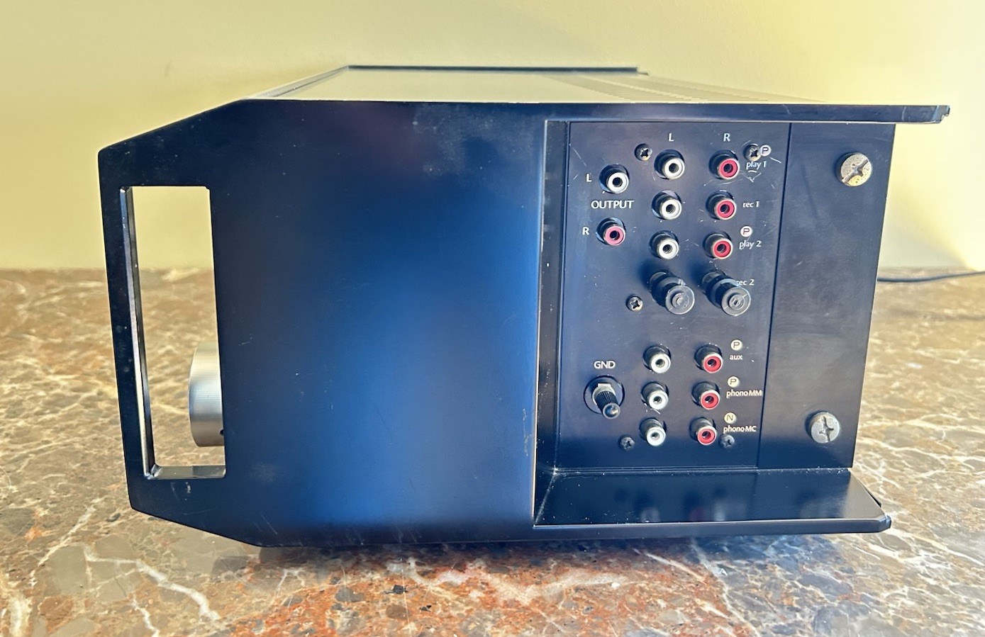 Mitsubishi DA-C20 Preamplifier For Parts or Repair