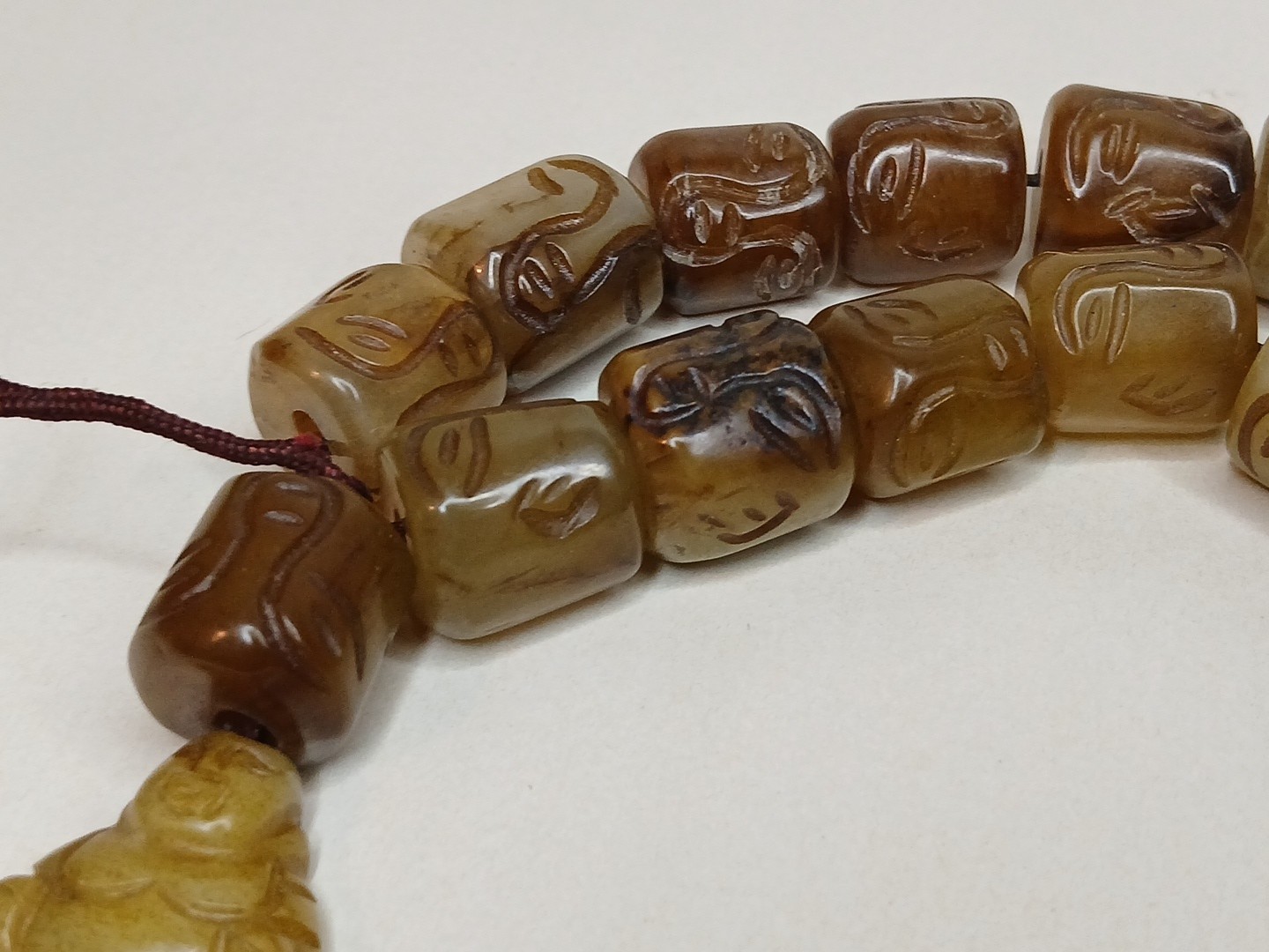 Antique Vtg Original China Tibetan Carved Prayer Jade Beads Buddha