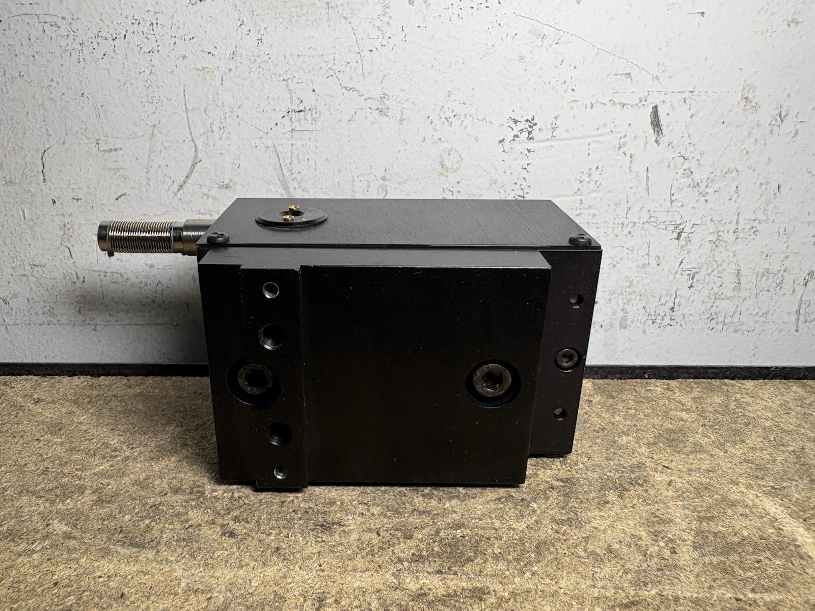 Optometrics SMC1-06 G 100nm/Rev Scanning Mini-Chrom Monochromator