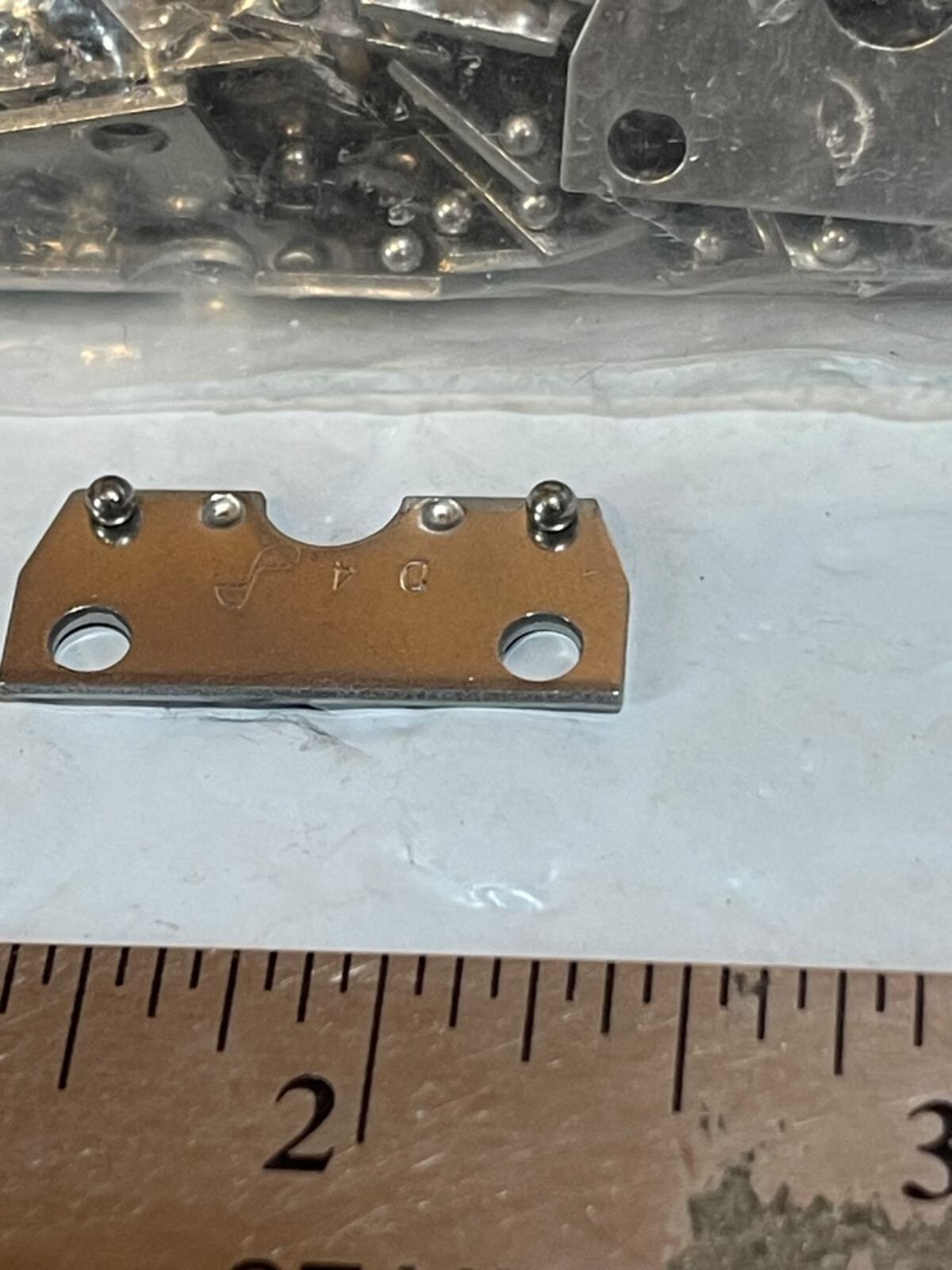 98 NEW WUNDERBAR PH10-9-2H BARGUN BUTTERFLY PLATE 2 HOLE (S4)