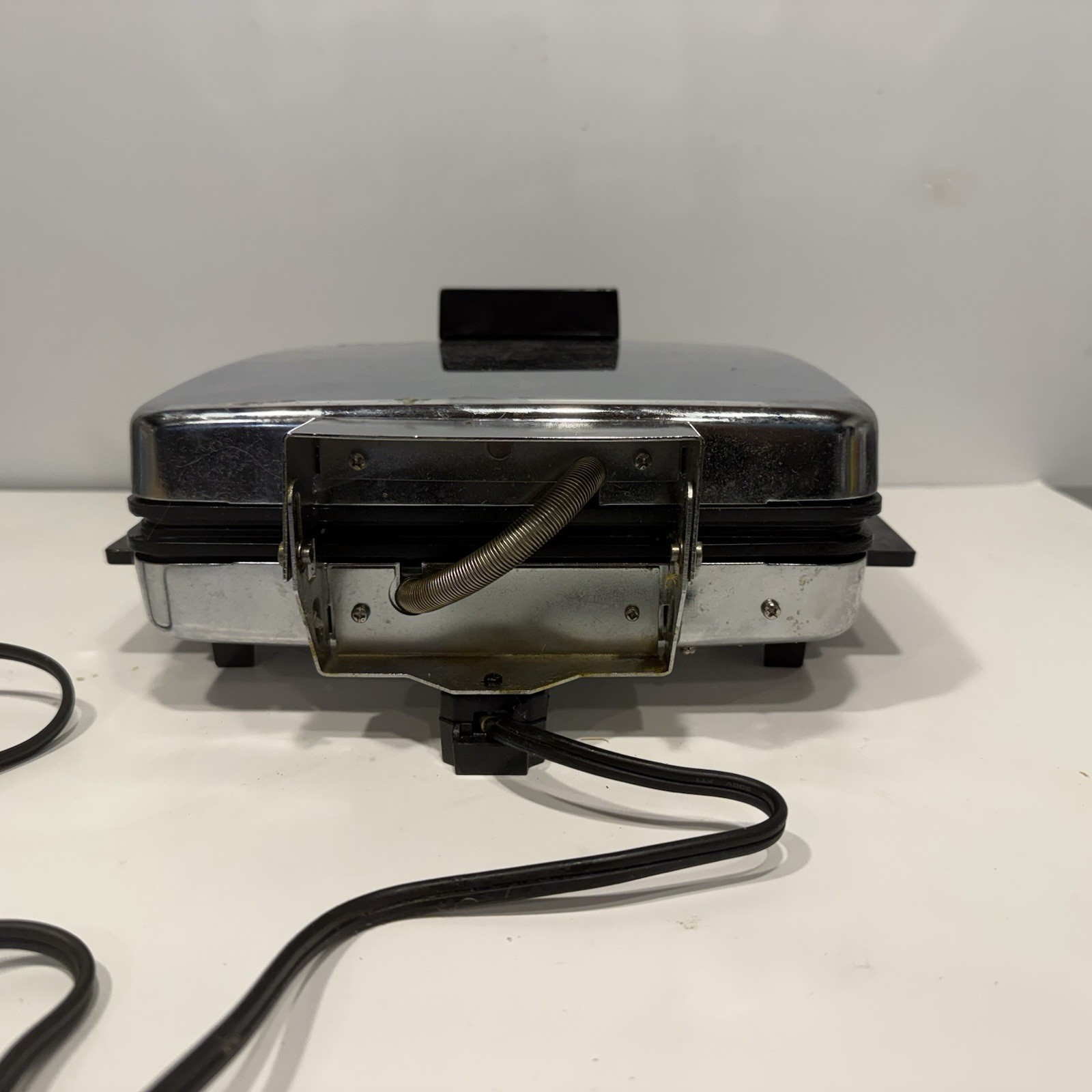 Vintage Black & Decker Grill - Waffle Baker Maker TESTED G48TD