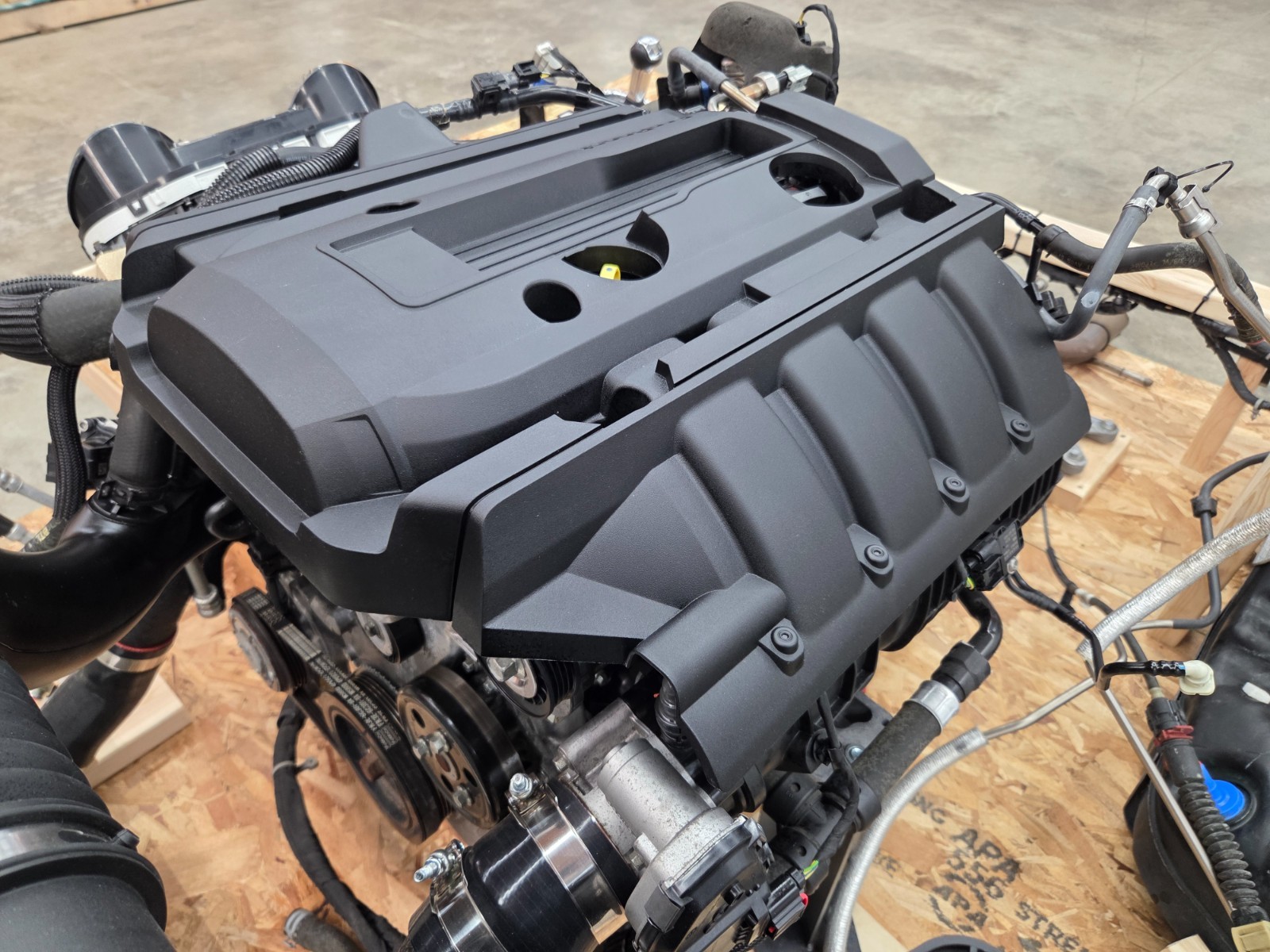 2017 Mustang EcoBoost 2.3L TURBOCHARGED Engine & 6 Speed Auto Trans Turn Key 53k