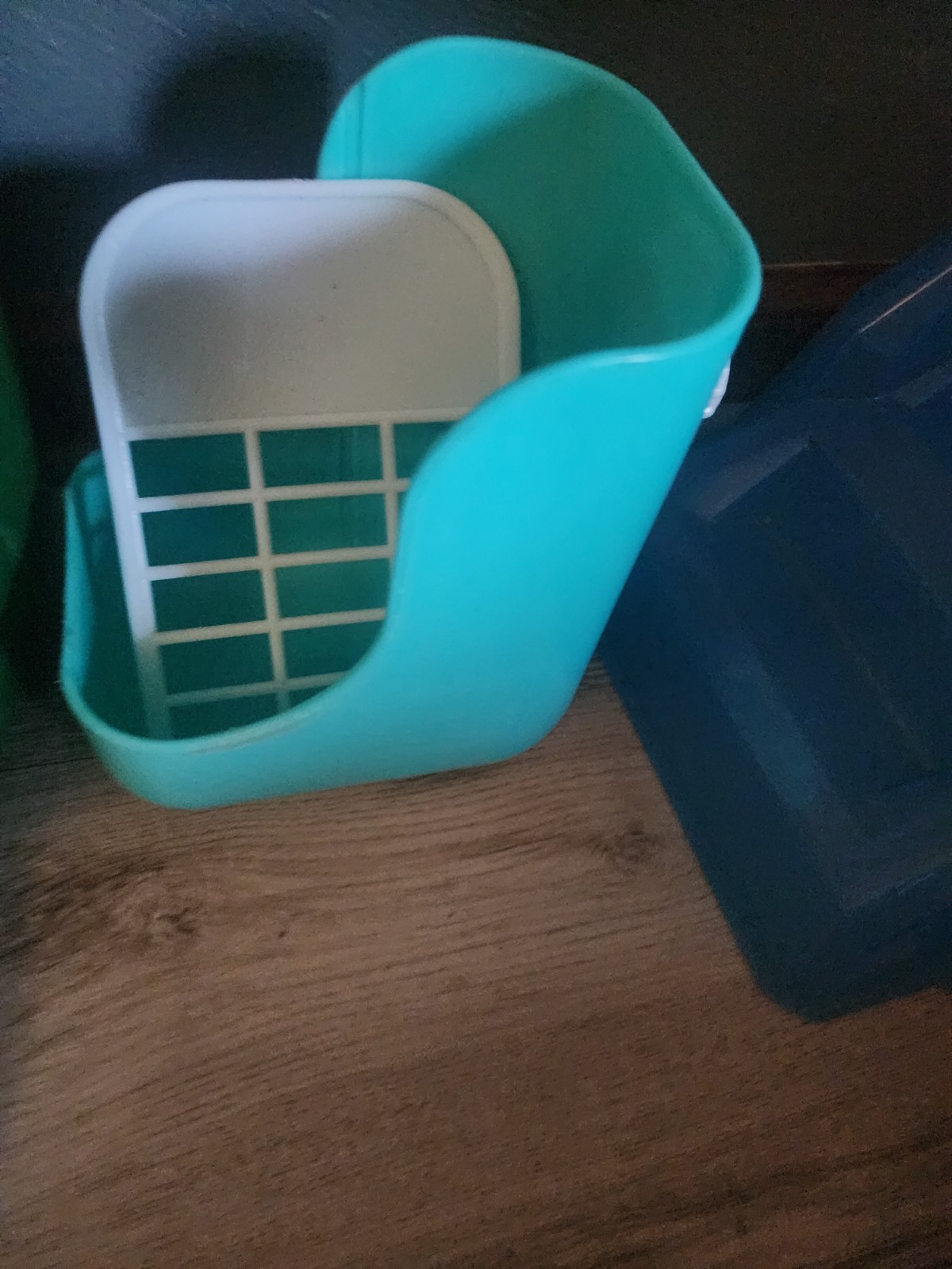 Guinea Pig Accessories Lot, Hideout x3, Water Bottle, Food, Hay, Toys