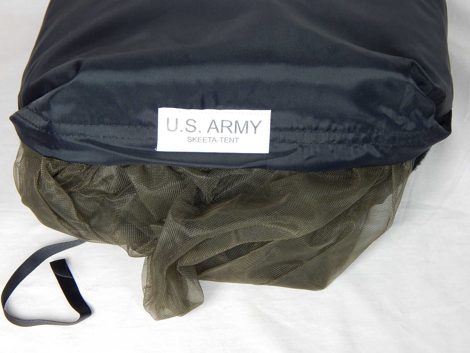 U S Army Skeeta-Tent (Black Bag)