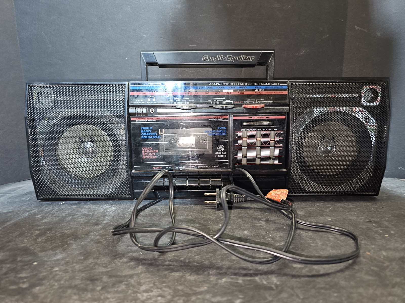 Vintage GE General Electric Boombox Model 3-5663A Radio Cassette Player - Tested