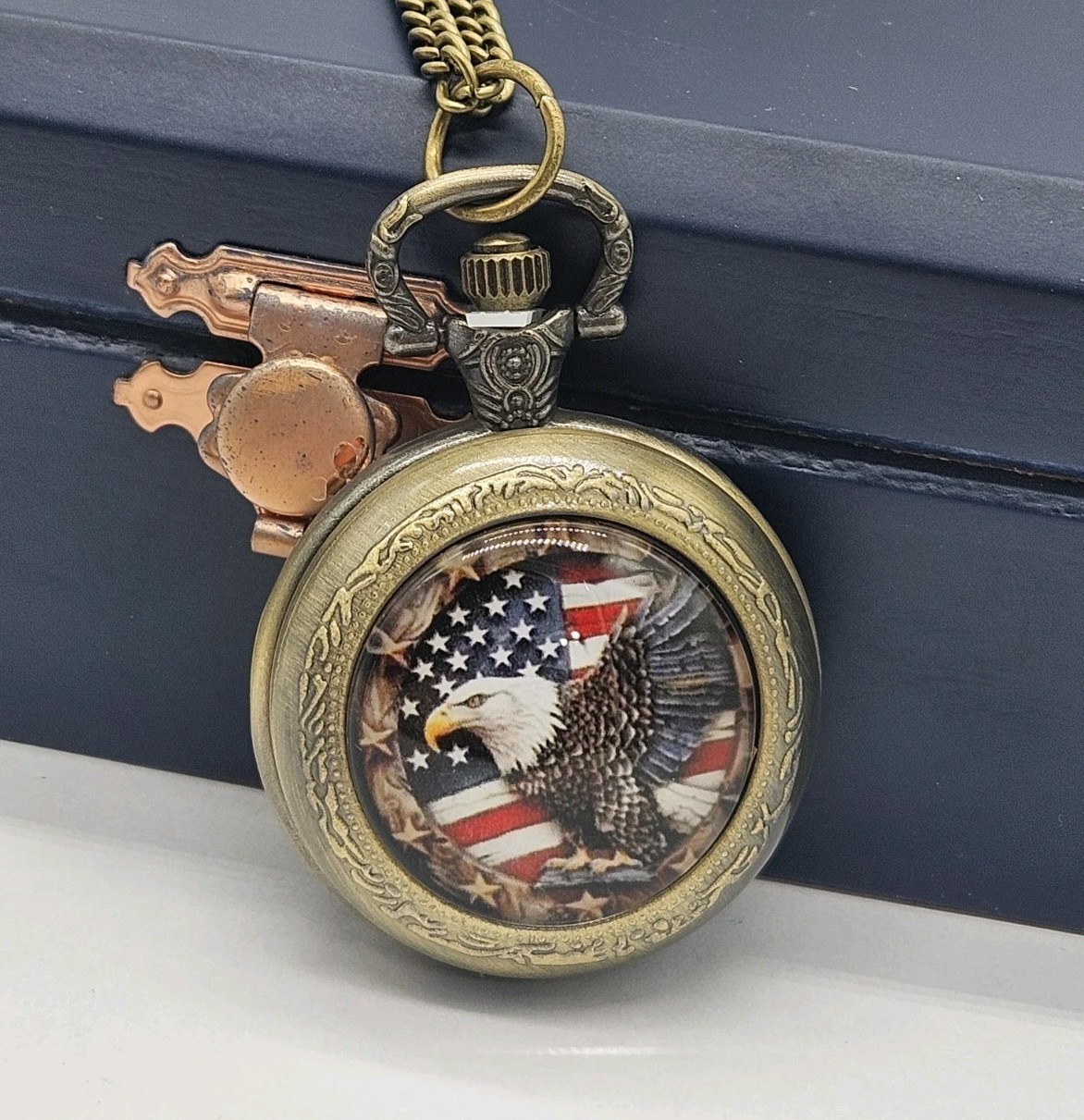 Pocket Watch USA Classic American Flag Eagle Quartz Watch