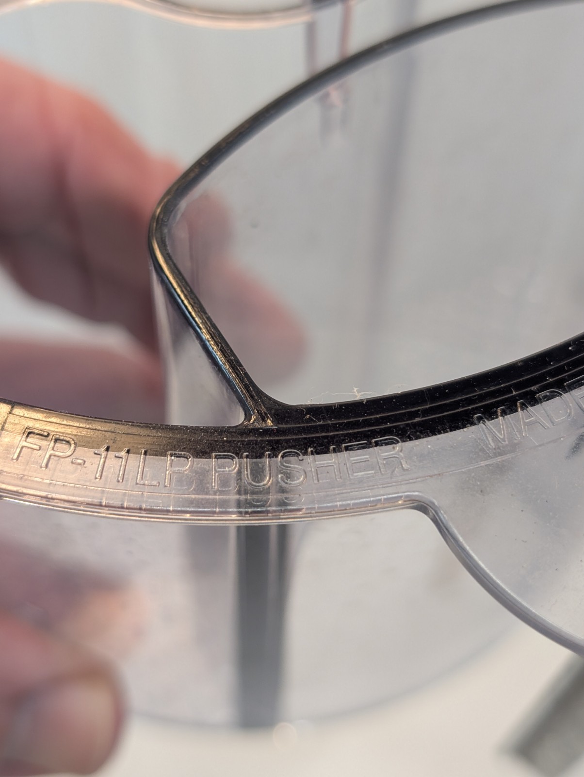 Cuisinart FP-11 Food Processor 11-Cup Lg & Sm Pusher/Chute (FP -11LP & FP-11SP)