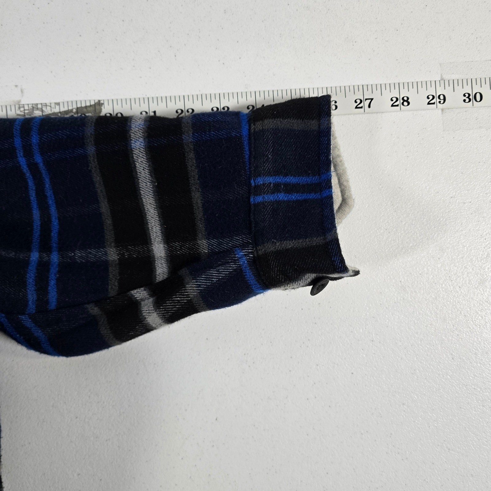 Eddie Bauer Mountain Ops Flannel Shirt Mens XL Blue Plaid Classic Fit Outdoor