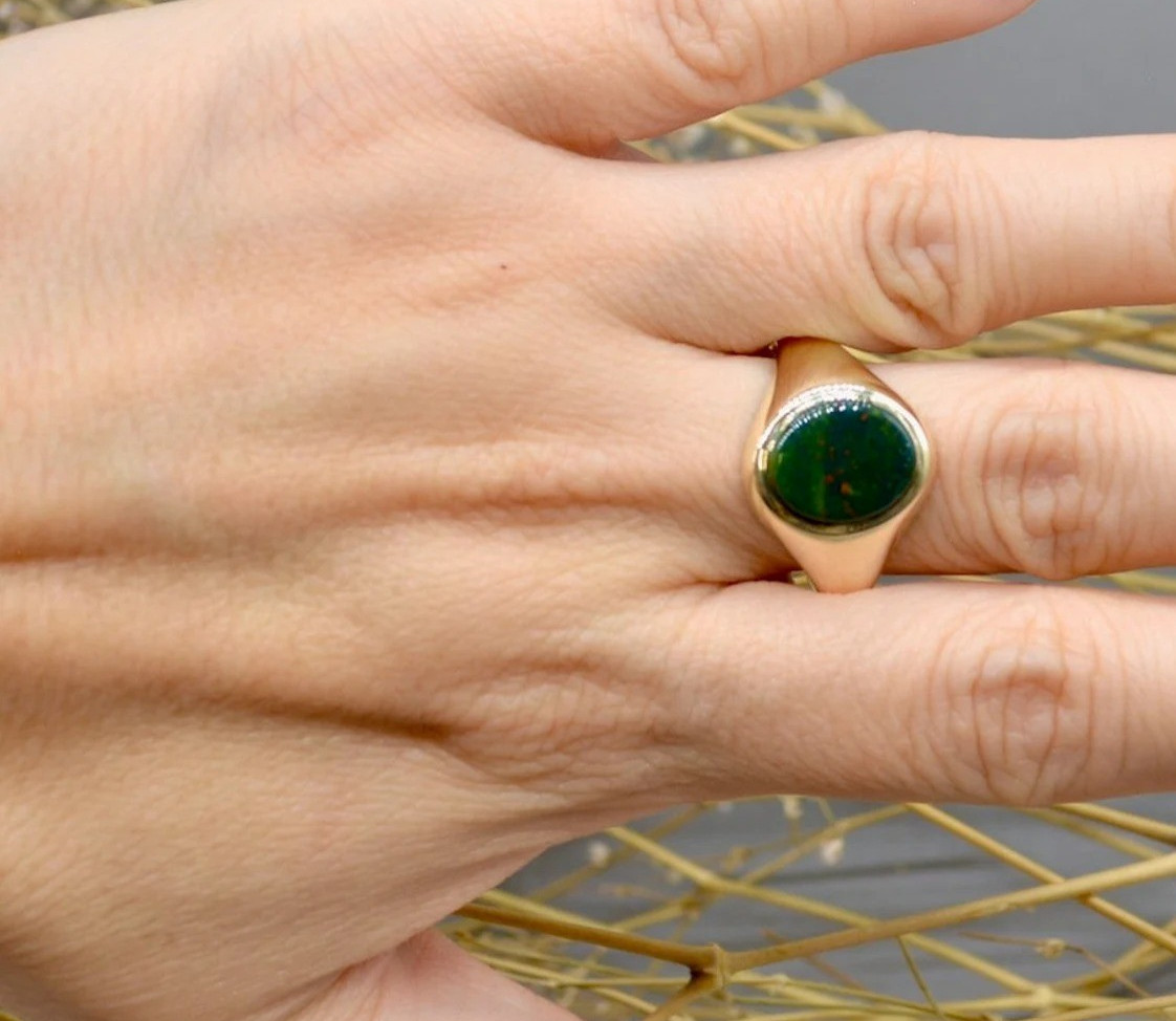 Men’s Bloodstone Ring 14K Gold Plated Oval Signet Vintage Style Gemstone Jewelry