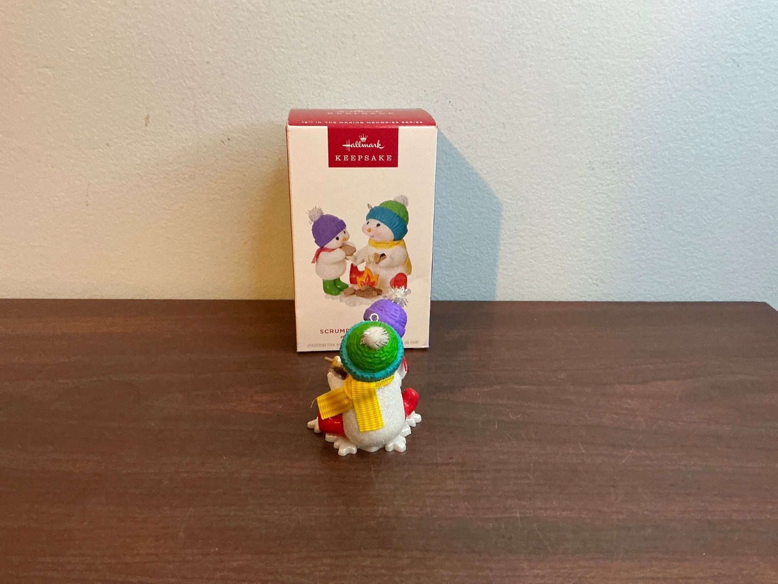 Hallmark Keepsake 2025 Scrumptious S'mores Making Memories Series Ornament