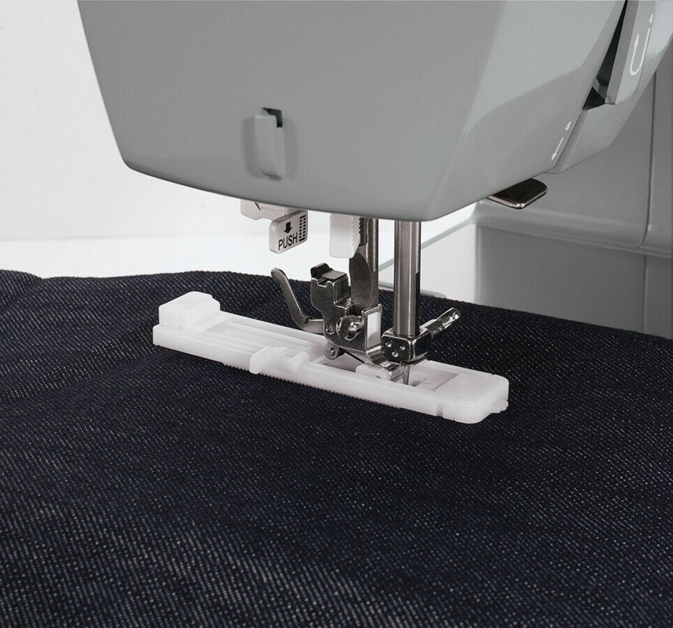 Singer 4432 Heavy Duty Sewing Machine | 32 Built-In Stitches