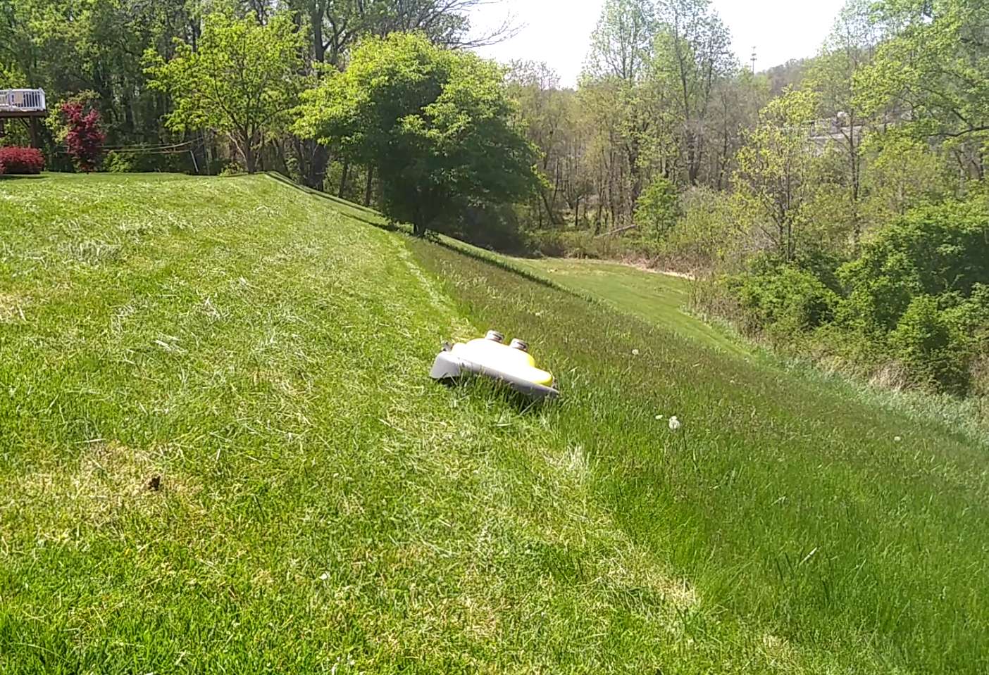 Zipmow RC robotic mower