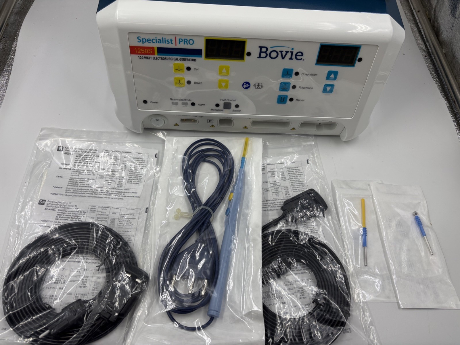NEW! Bovie Specialist PRO A1250S 120W Electrosurgical Footpedal & Pencil + More!