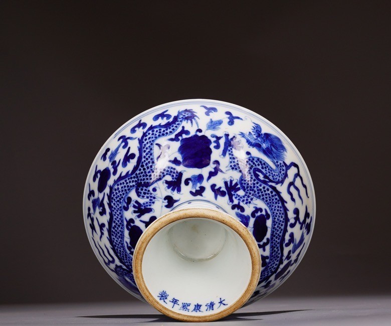 7.6'' Kangxi Marked Blue white Porcelain dragon loong beast Tray Dish Plate