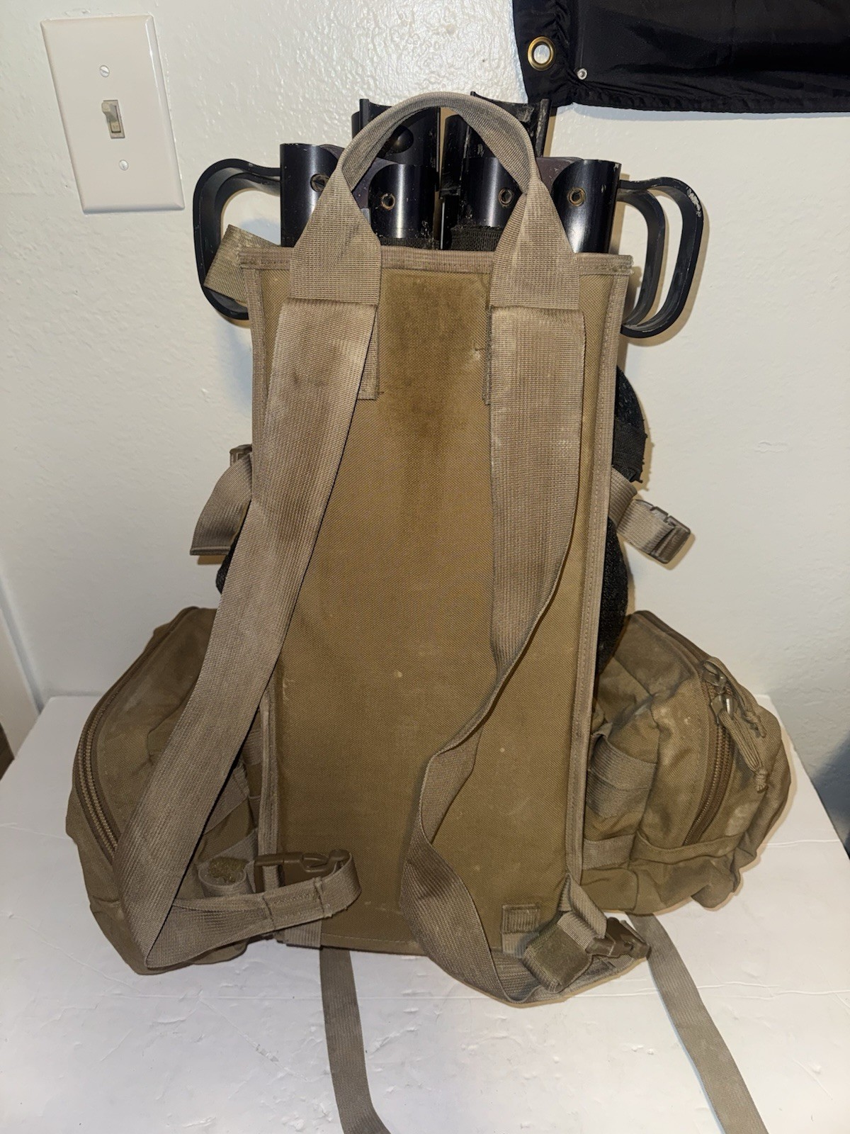 MILITARY FOLD UP LITTER AND BAG AND X2 Straps MILITARY SURPLUS MEDICAL