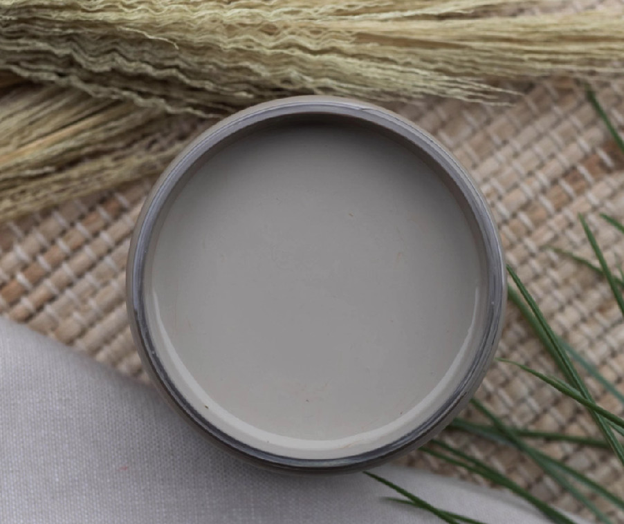 Dixie Belle Silk All In One Mineral Paint - Primer Paint Topcoat - NEW!!!