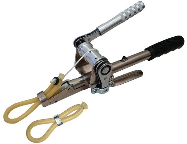 Callicrate Smart Bander No Bull Castrate & Dehorn Cattle Sheep Goats