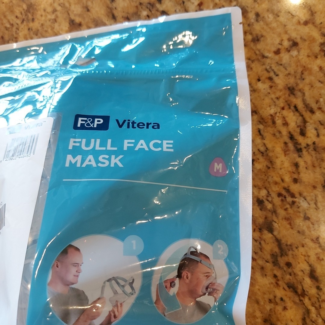 F&P Vitera Fit Pack Full Face with Medium Cushion Adjustable Headgear Sleep Aid