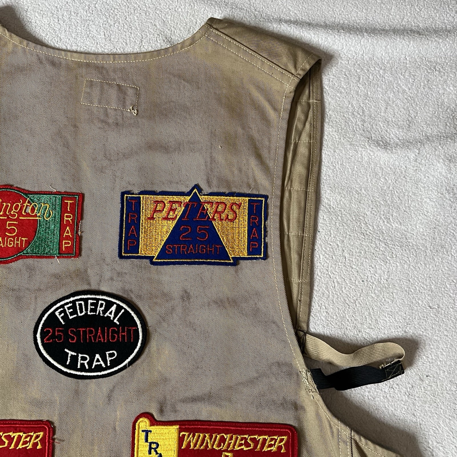 Vintage 1940's Utica Duxbak Shooting Hunting Fishing Game Canvas Vest w/ Patches