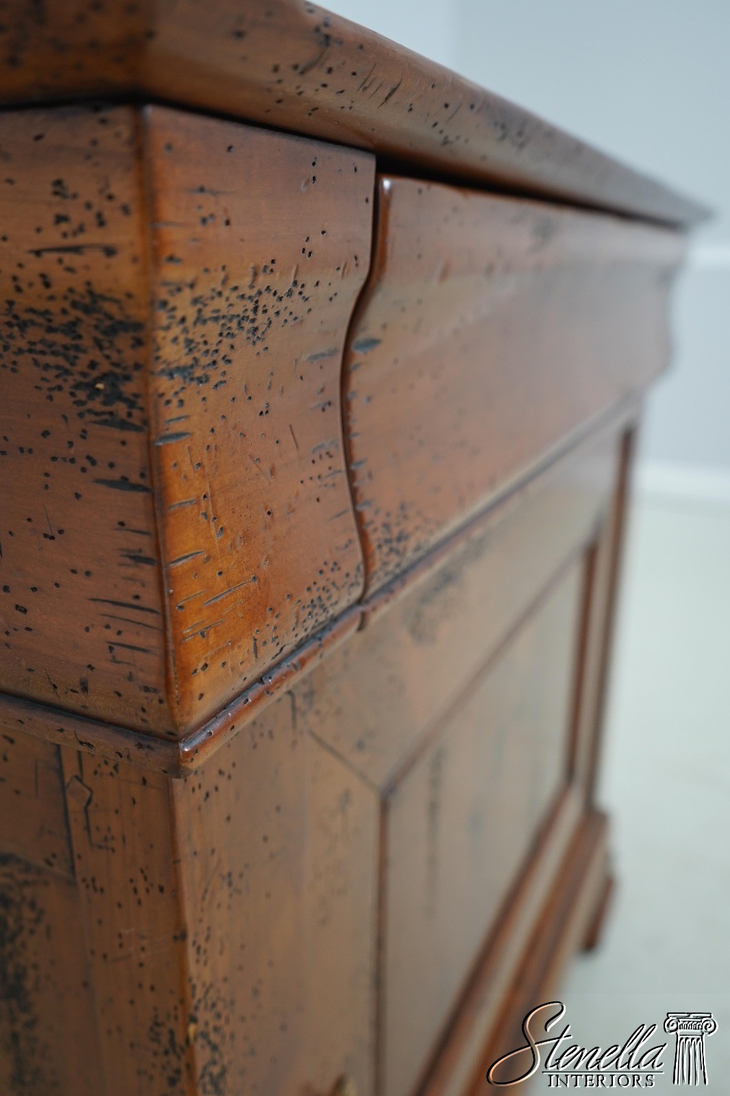 L61269: Italian Continental Style Distressed Finish Cabinet