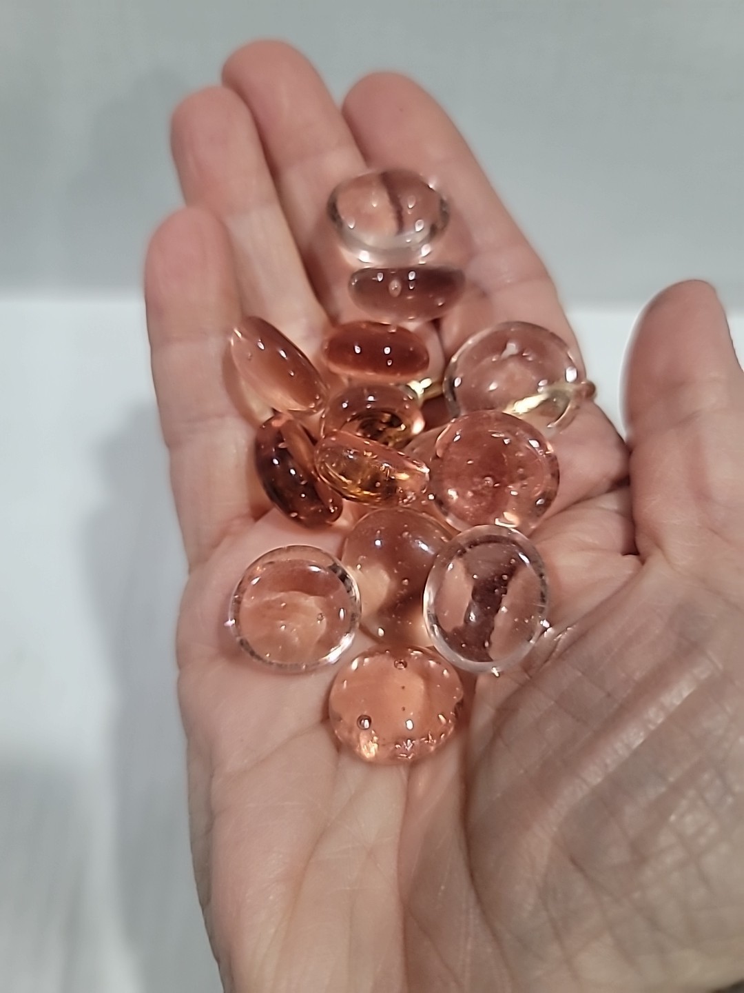 Selenium Glow Pink Glass Pebbles for Vase Fillers, Aquarium , Decorative Stones