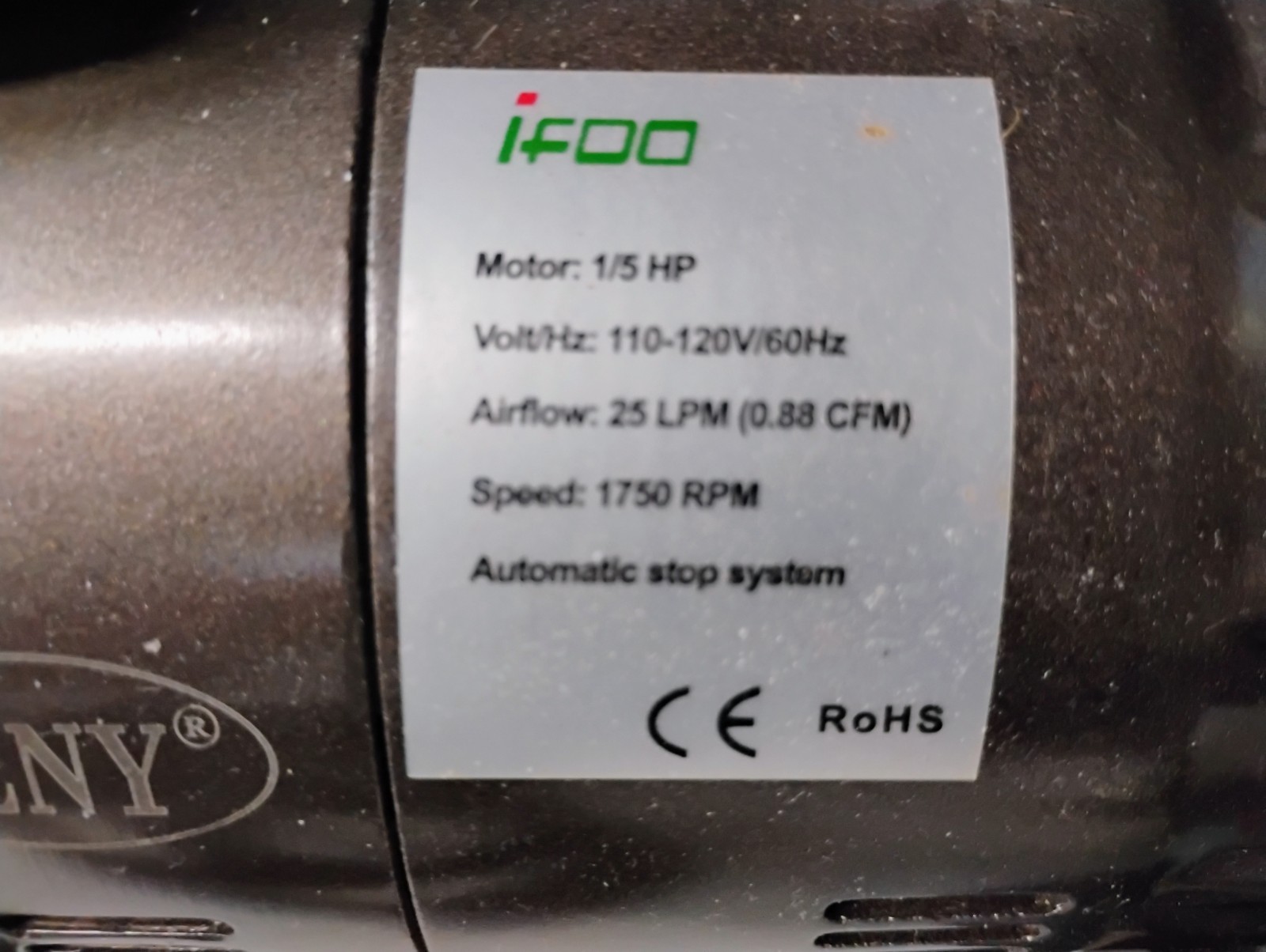 Airbrush Compressor . READ