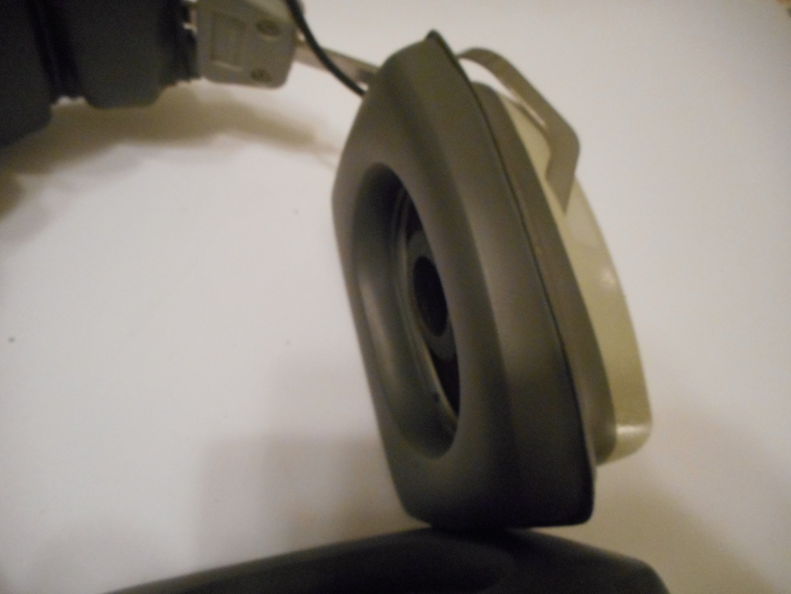 Telex Aviation Head Set. Model E-951 ( 63950-001). VG Working Condition.