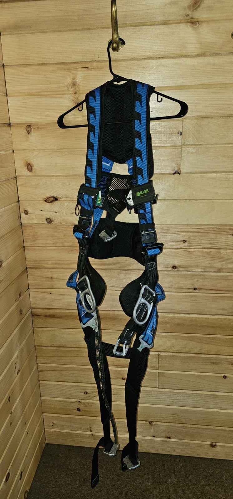 HONEYWELL MILLER AC-QC-BDP/UBL Full Body Harness AirCore L/XL