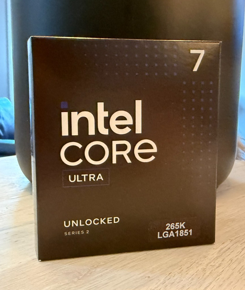 Intel Core Ultra 7 Desktop Processor 265K