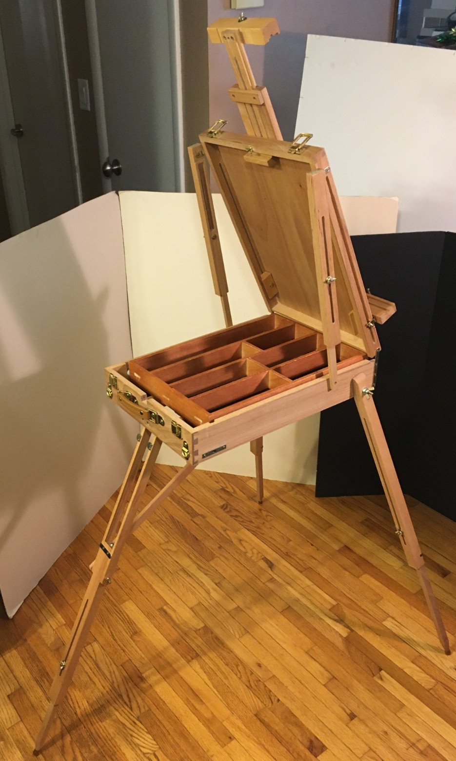 **Vintage FRENCH EASEL FOLDING ARTIST SKETCHBOX PORTABLE SOLID WOOD STORAGE
