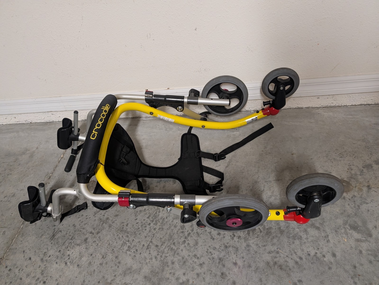 R82 Crocodile Gait Walker Trainer for Children Pediatric Size 1, Adaptable