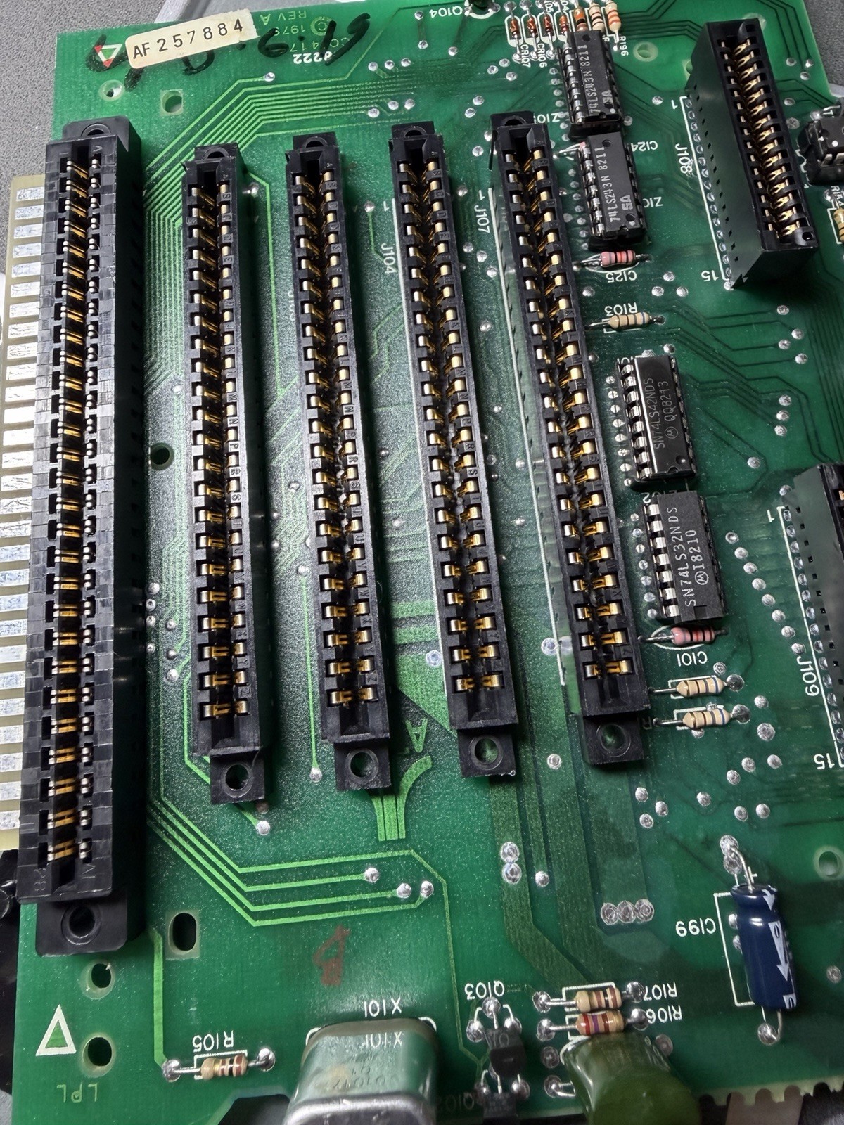 Atari 800 Motherboard, Very Clean Tested Working, No Carts Included