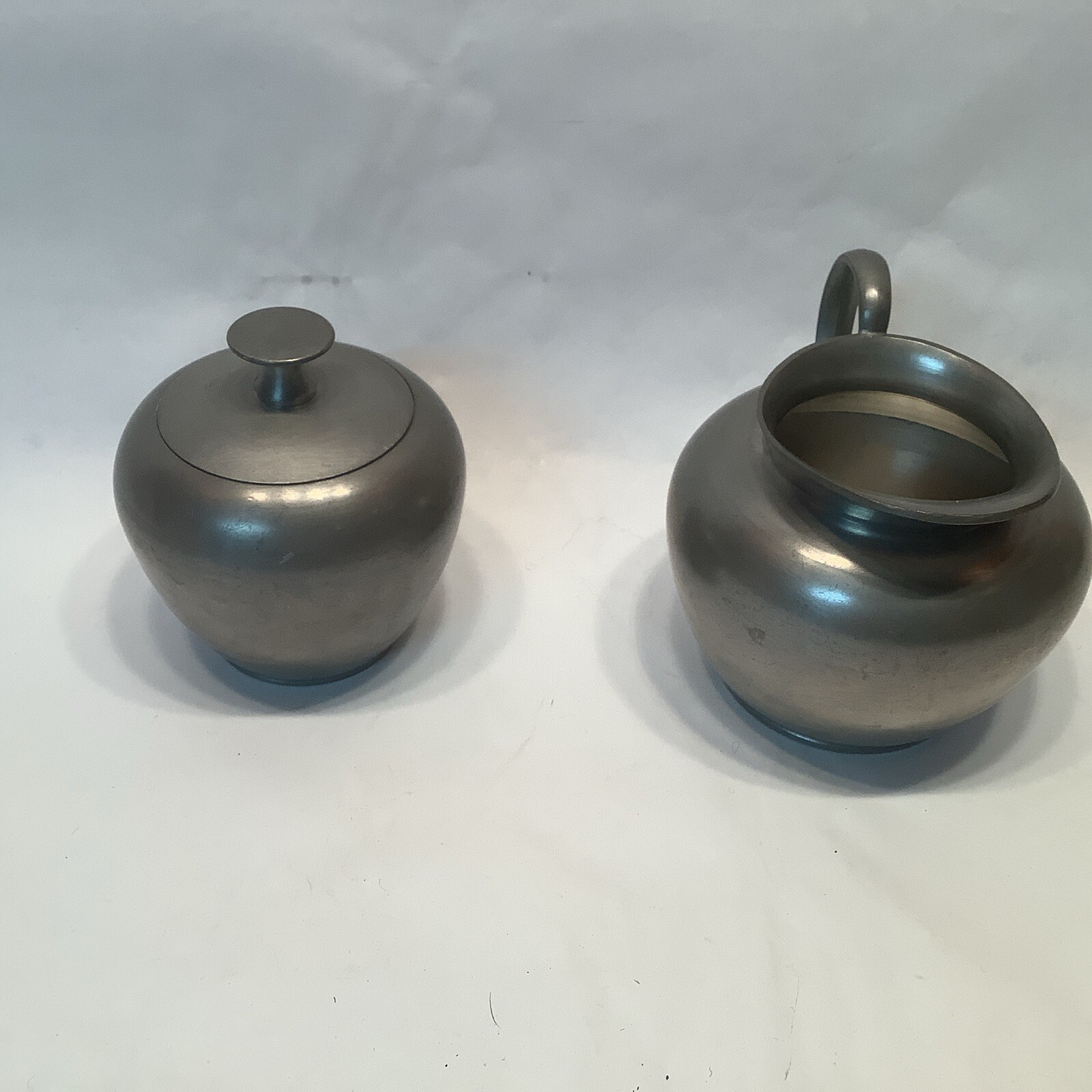 Meeuws & Zoon Den Haag Pewter Cream & Sugar Set Vintage Primitive Colonial Farm