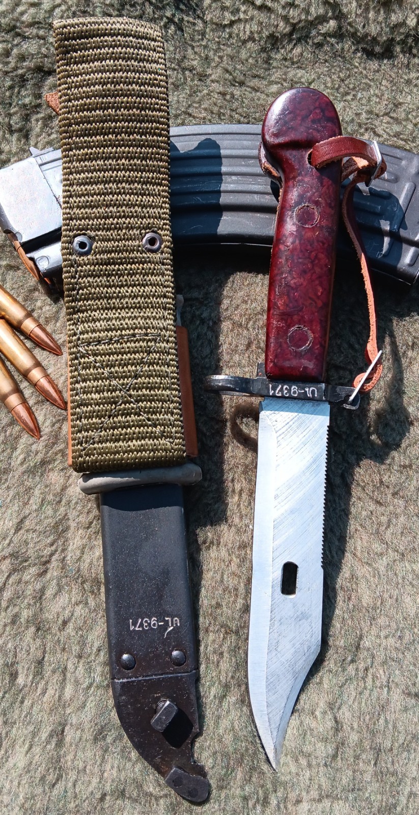 Soviet Era Romanian Type I Bayonet w/ Complete Sheath - Unissued Cold War #4