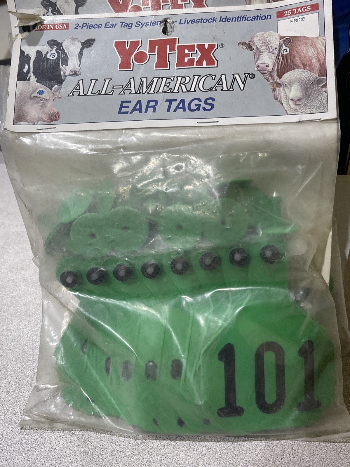 Y-Tex 4 Star Large Cattle Tags 25 Pack, 2 Piece Ear Tag System, Green, 101-125