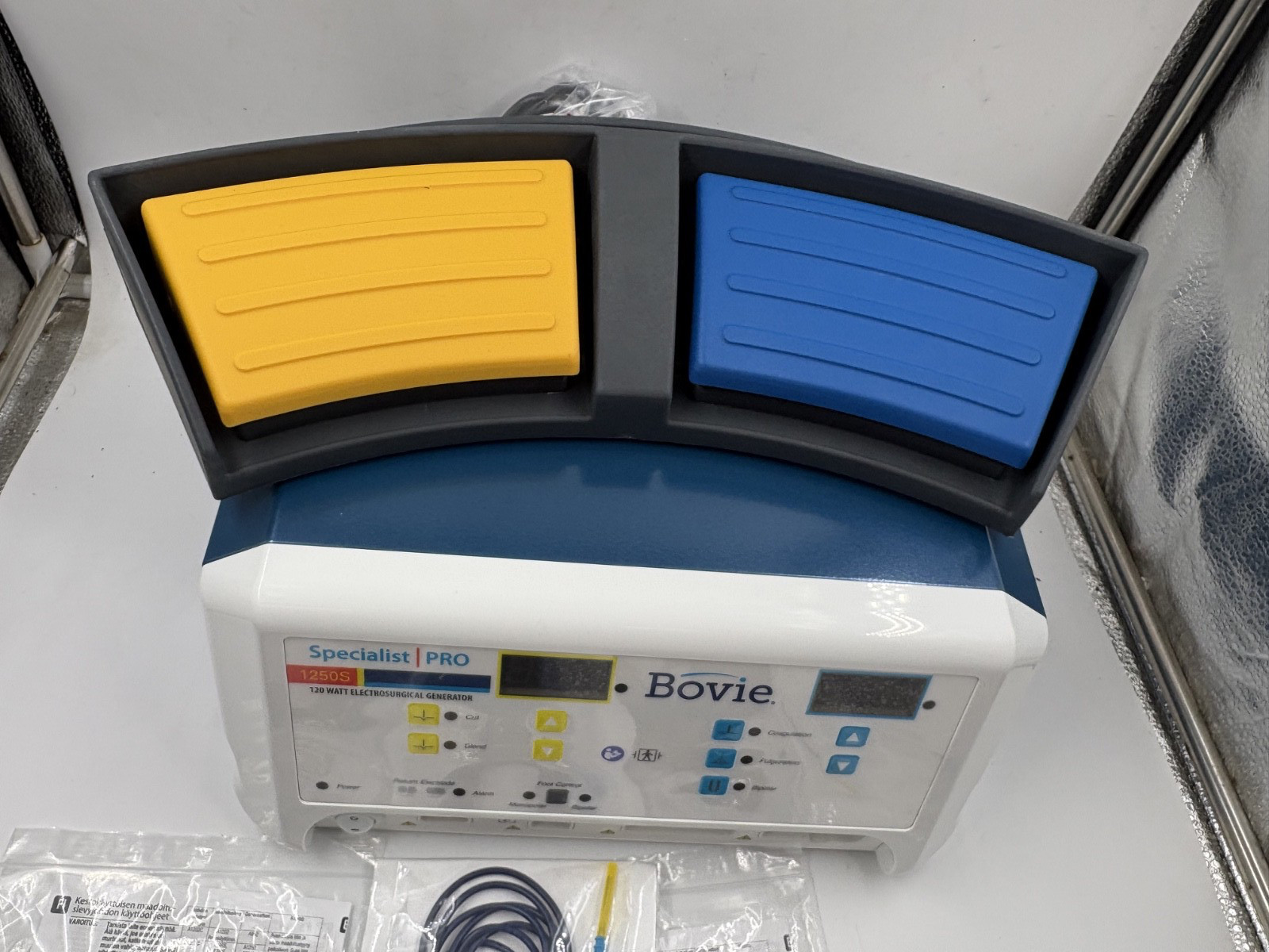 NEW! Bovie Specialist PRO A1250S 120W Electrosurgical Footpedal & Pencil + More!