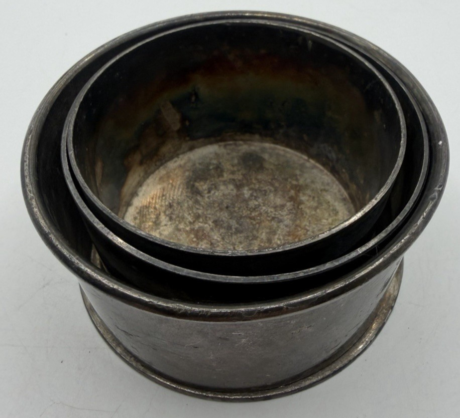 Antique Silverplate Collapsible Cup Simpson Hall Miller Quadruple Plate - 3"