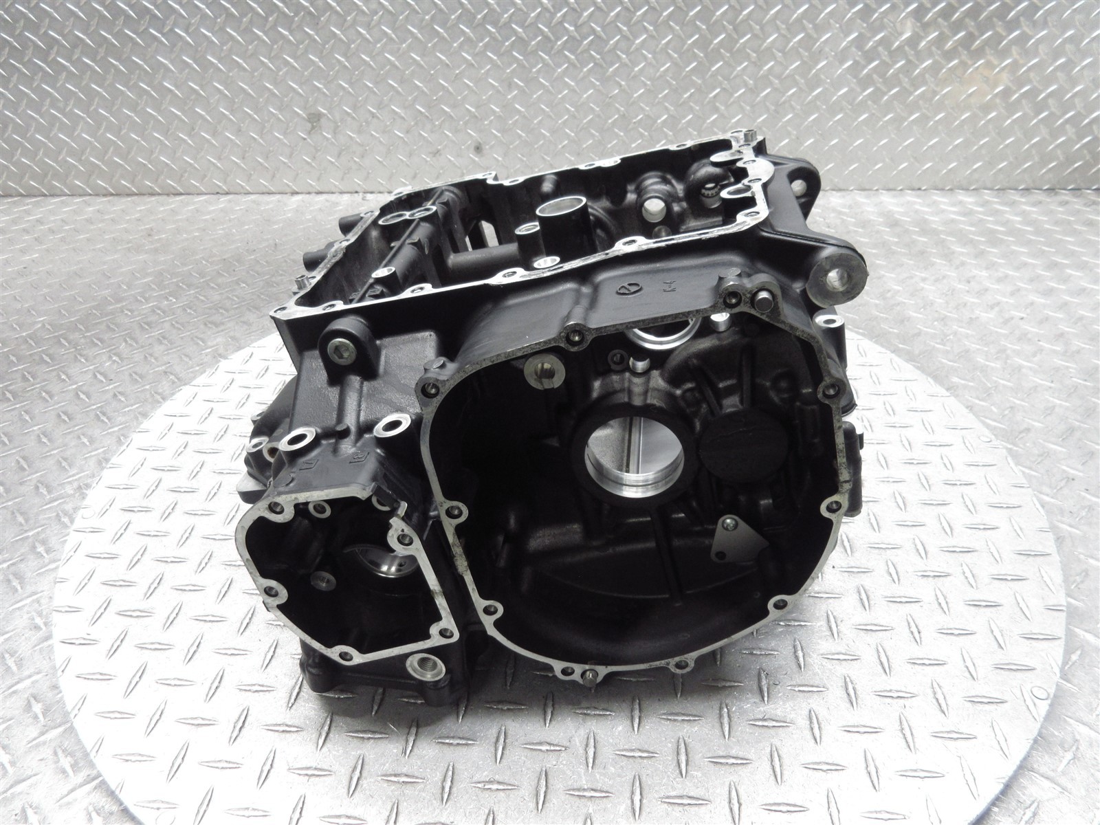 2023 20-23 Kawasaki ZR900 Z900 Crankcase Crank Case Engine Motor Block OEM