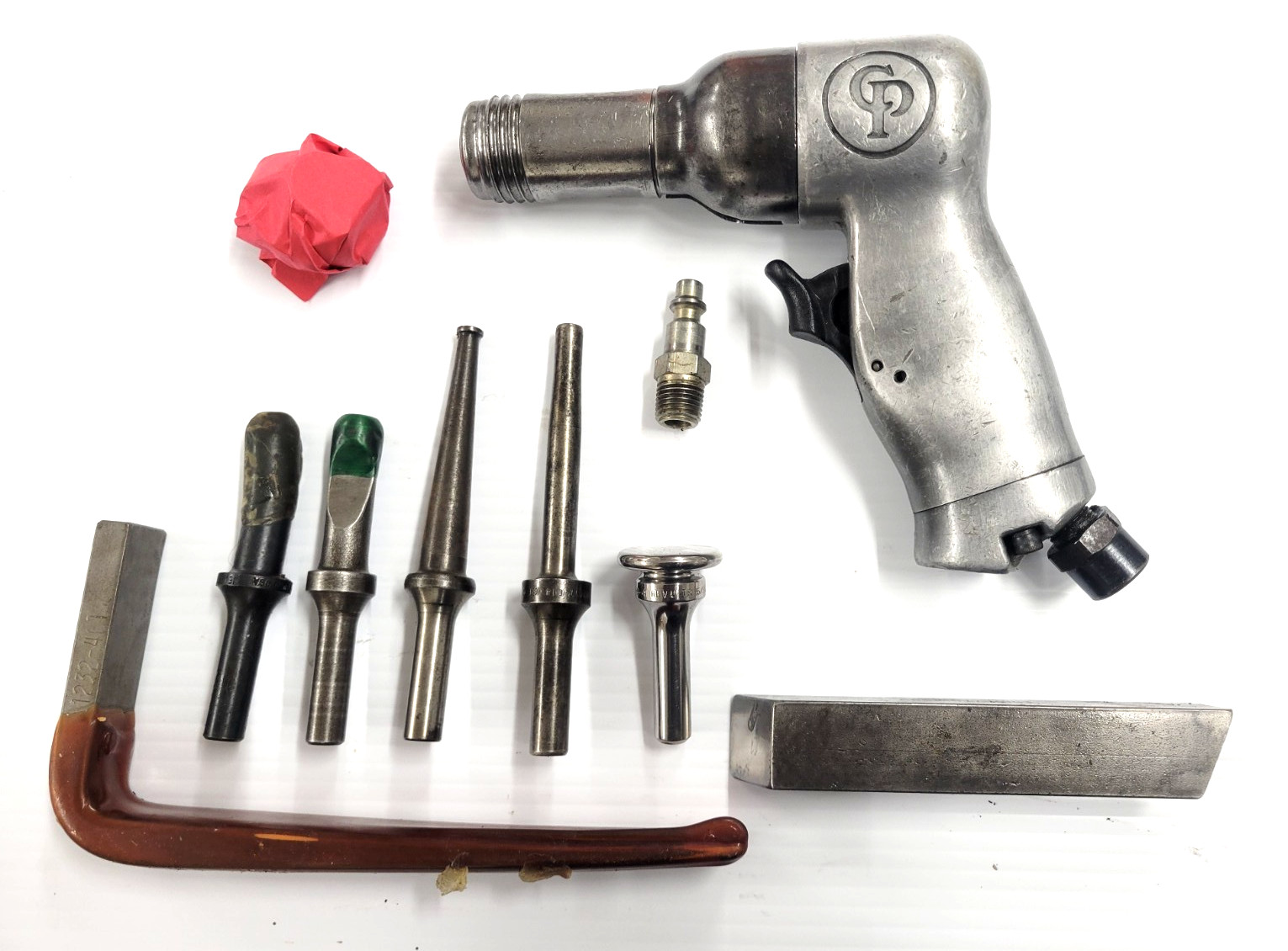 Surplus Chicago Pneumatic 2x Rivet Gun Kit