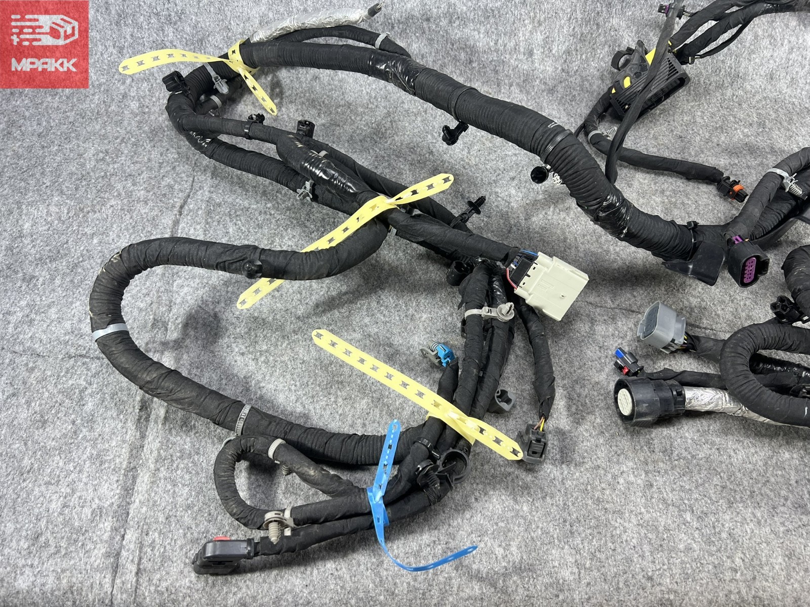 2018 2019 Chevrolet Silverado GMC Sierra Engine Wire Wiring Harness OEM 84465421
