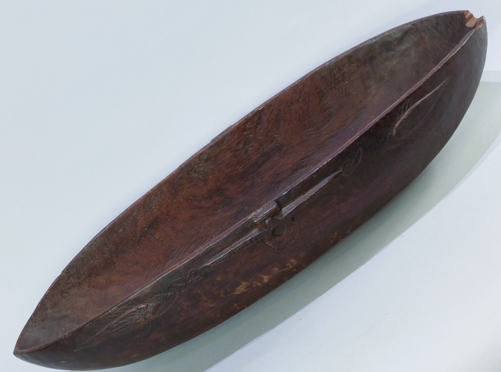 NEW GUINEA TAMI ISLAND, SIASSI, IRON WOOD BOWL